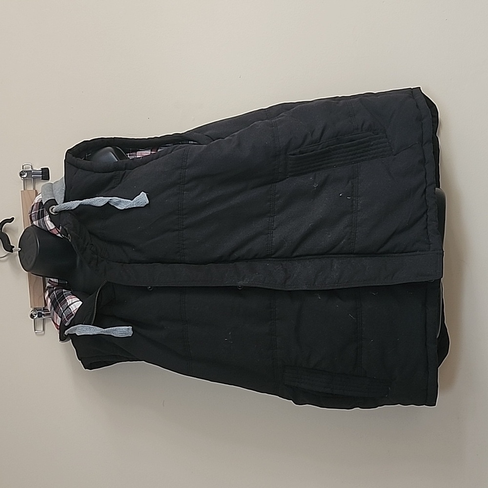 Vest w/ hoodie